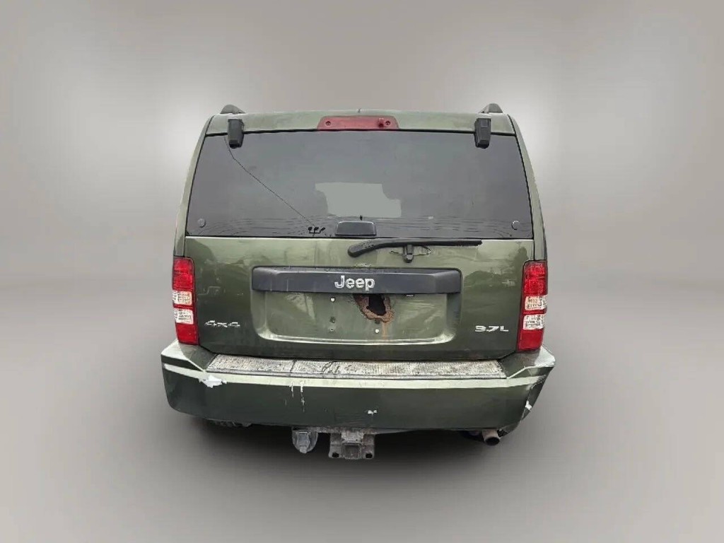 2008 Jeep Liberty Image 4