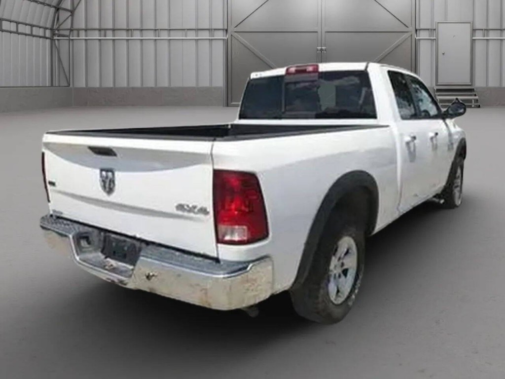 2013 RAM 1500 Image 4