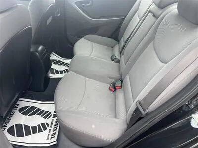 2014 Hyundai Elantra Image 3