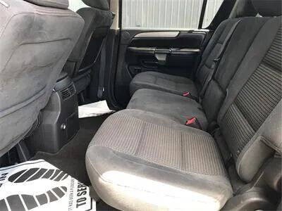 2010 Nissan Armada Image 4