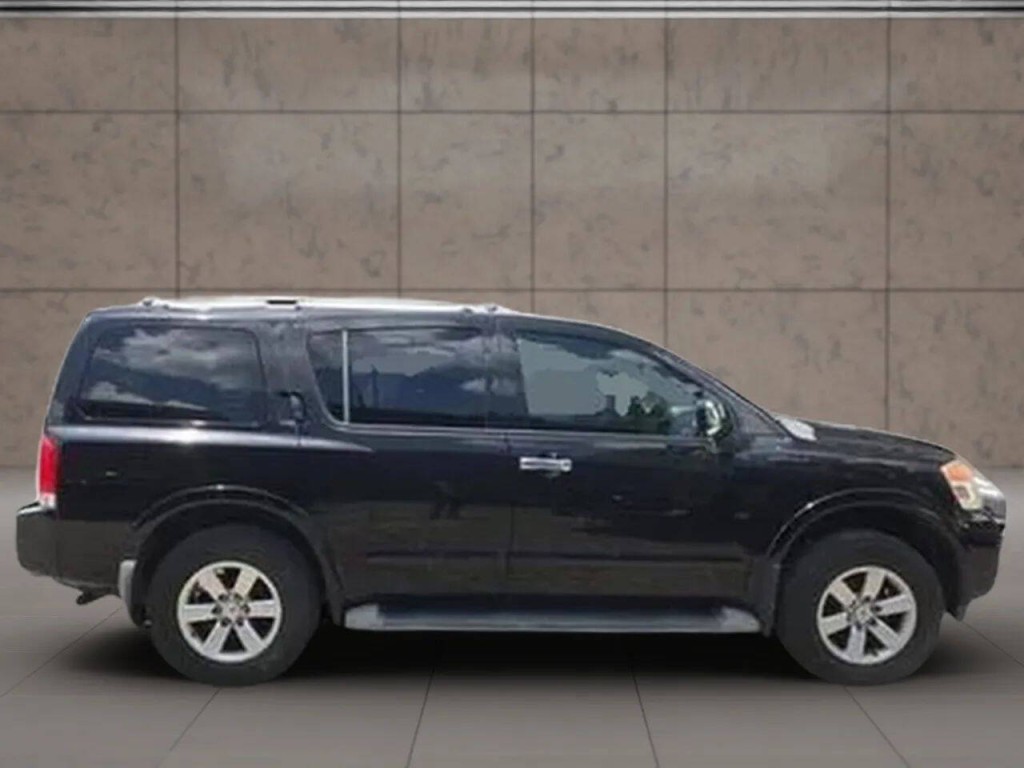2010 Nissan Armada Image 12