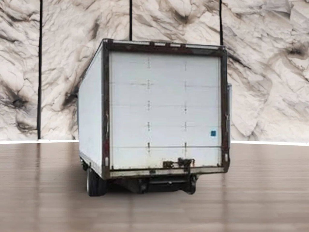 2004 Ford E-Series Image 4