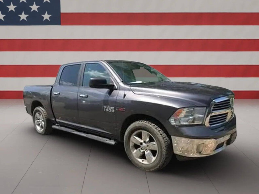 2015 RAM 1500 Image 11