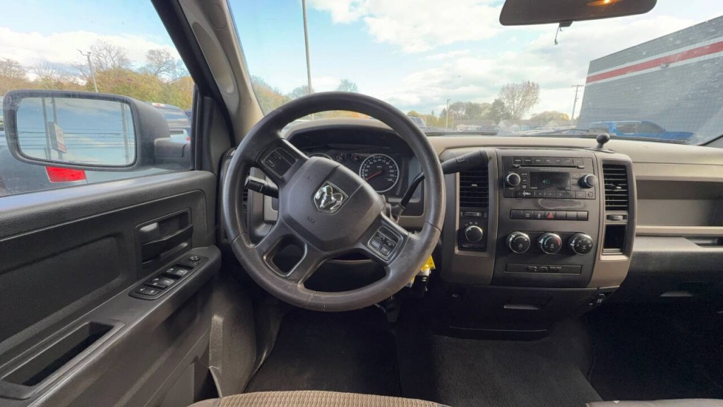2012 RAM 1500 Image 10
