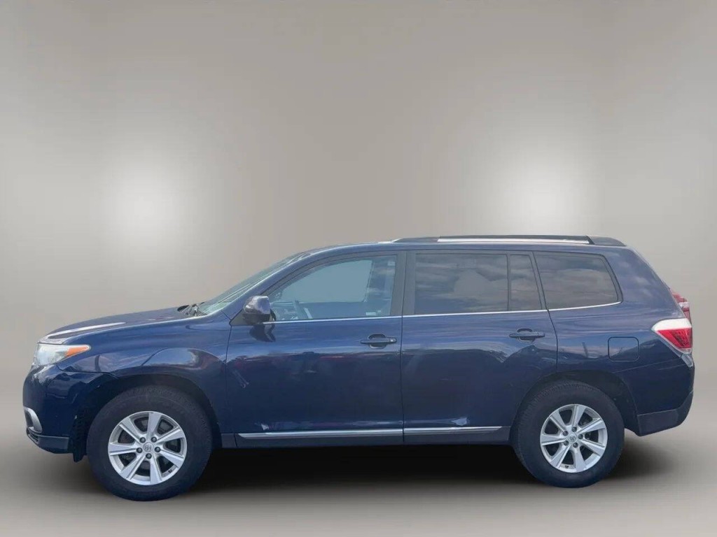 2011 Toyota Highlander Image 3