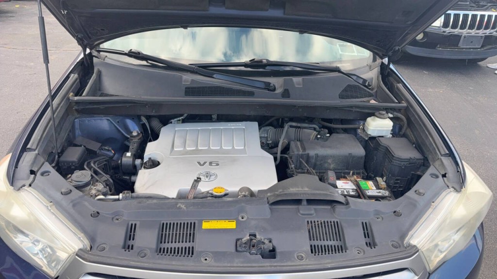 2011 Toyota Highlander Image 15