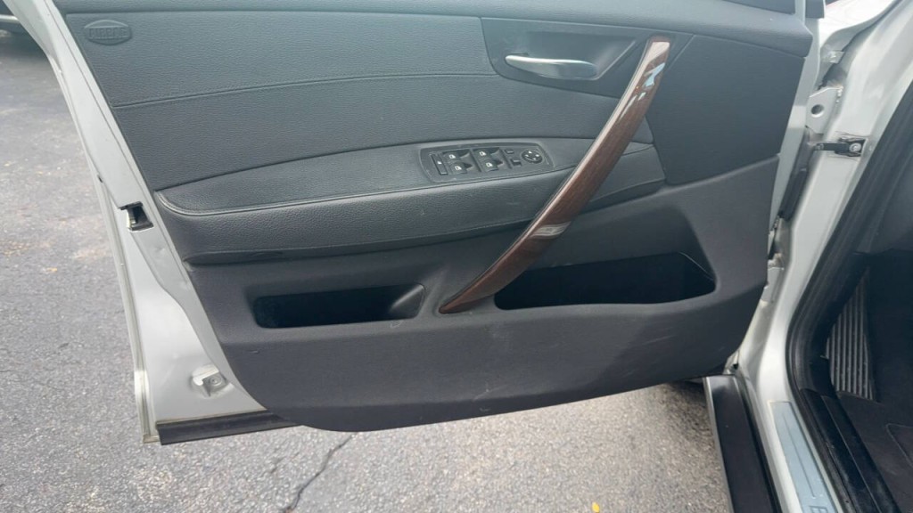 2009 BMW X3 Image 11