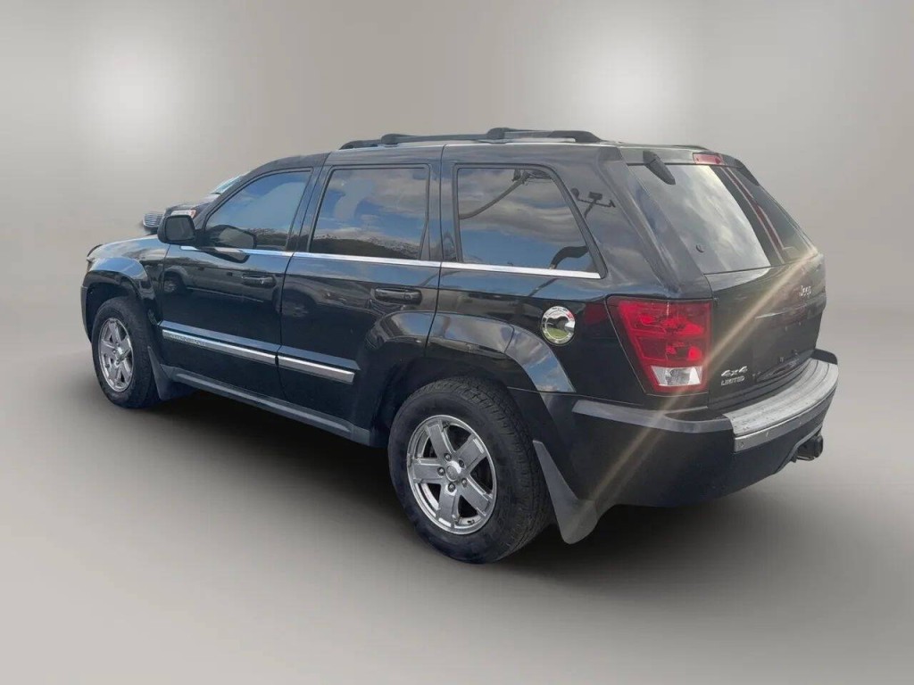 2006 Jeep Grand Cherokee Image 4