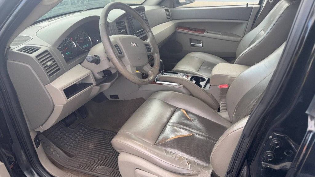 2006 Jeep Grand Cherokee Image 10
