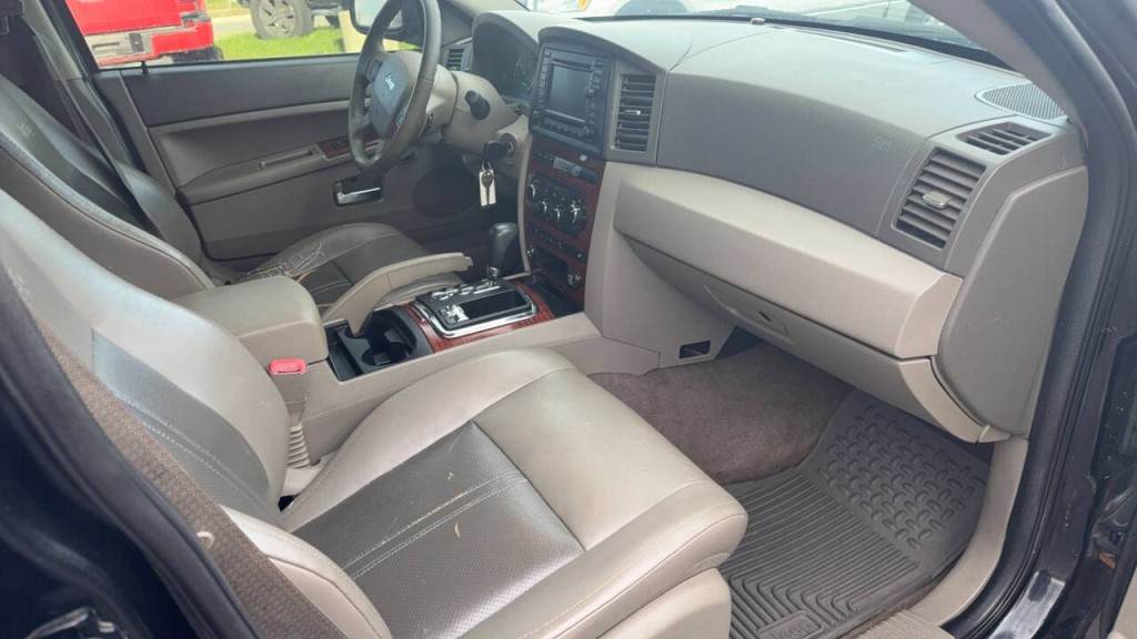2006 Jeep Grand Cherokee Image 14