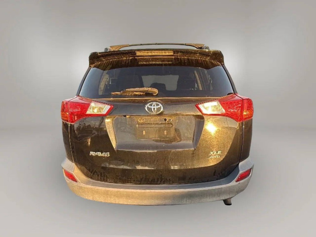 2013 Toyota Rav4 Image 4