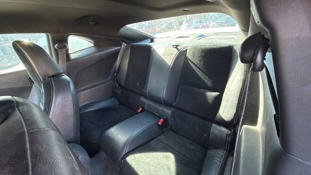 2011 Chevrolet Camaro Image 11