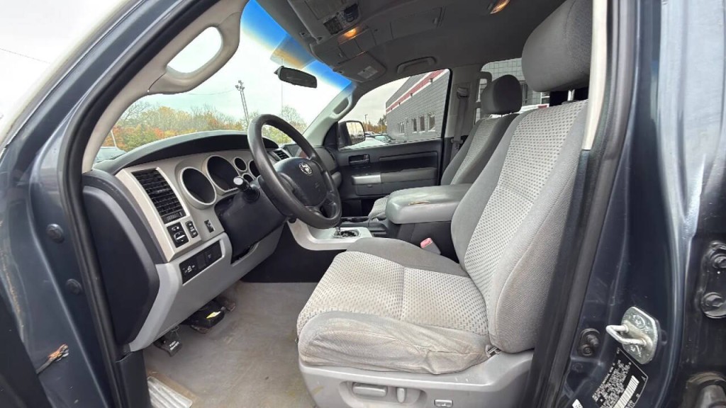 2008 Toyota Tundra Image 10