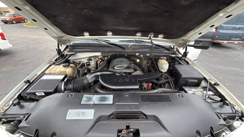 2005 GMC Yukon Image 19