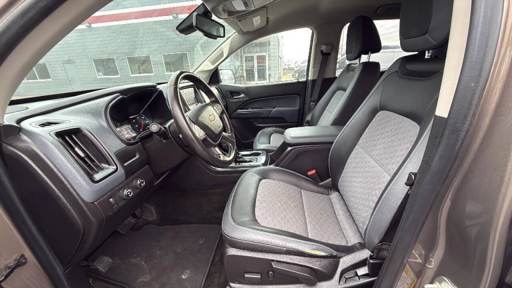 2016 Chevrolet Colorado Image 10