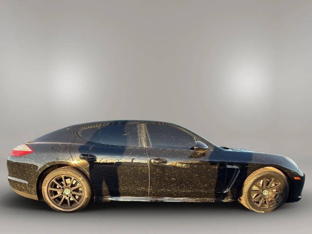2013 Porsche Panamera Image 6