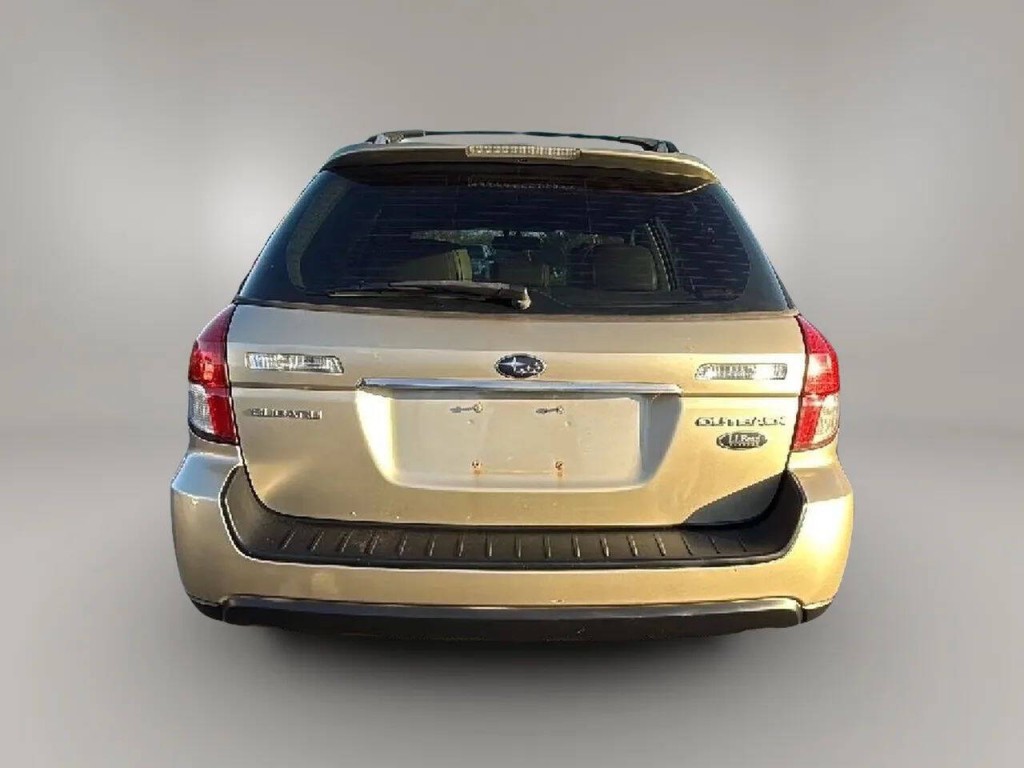 2008 Subaru Outback Image 4