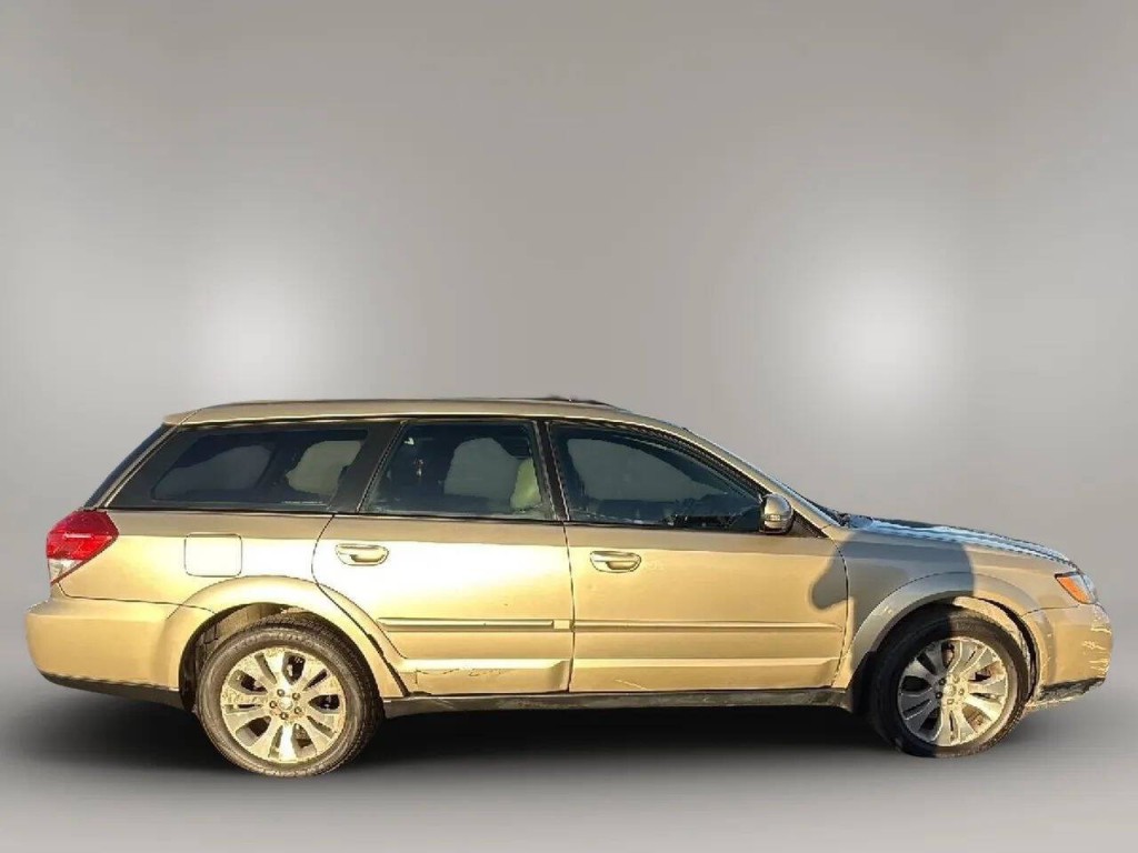 2008 Subaru Outback Image 6