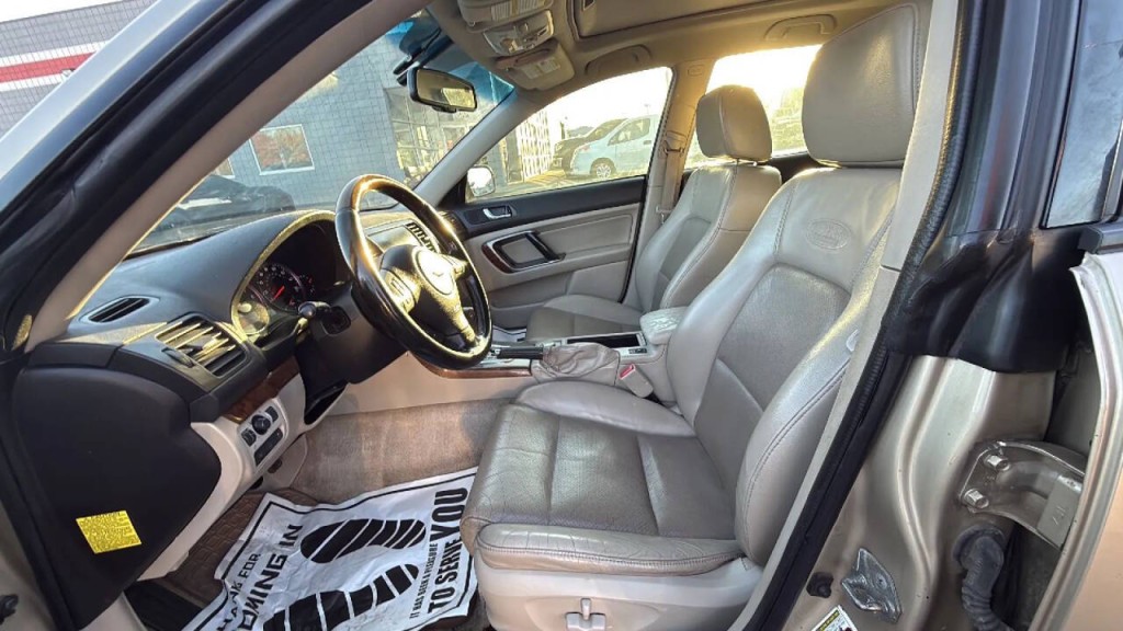 2008 Subaru Outback Image 11