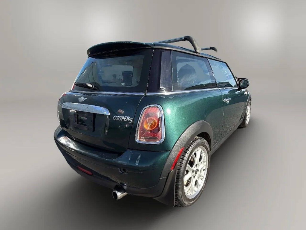 2007 MINI Cooper Image 5