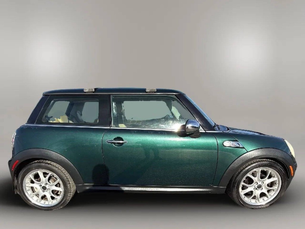 2007 MINI Cooper Image 6