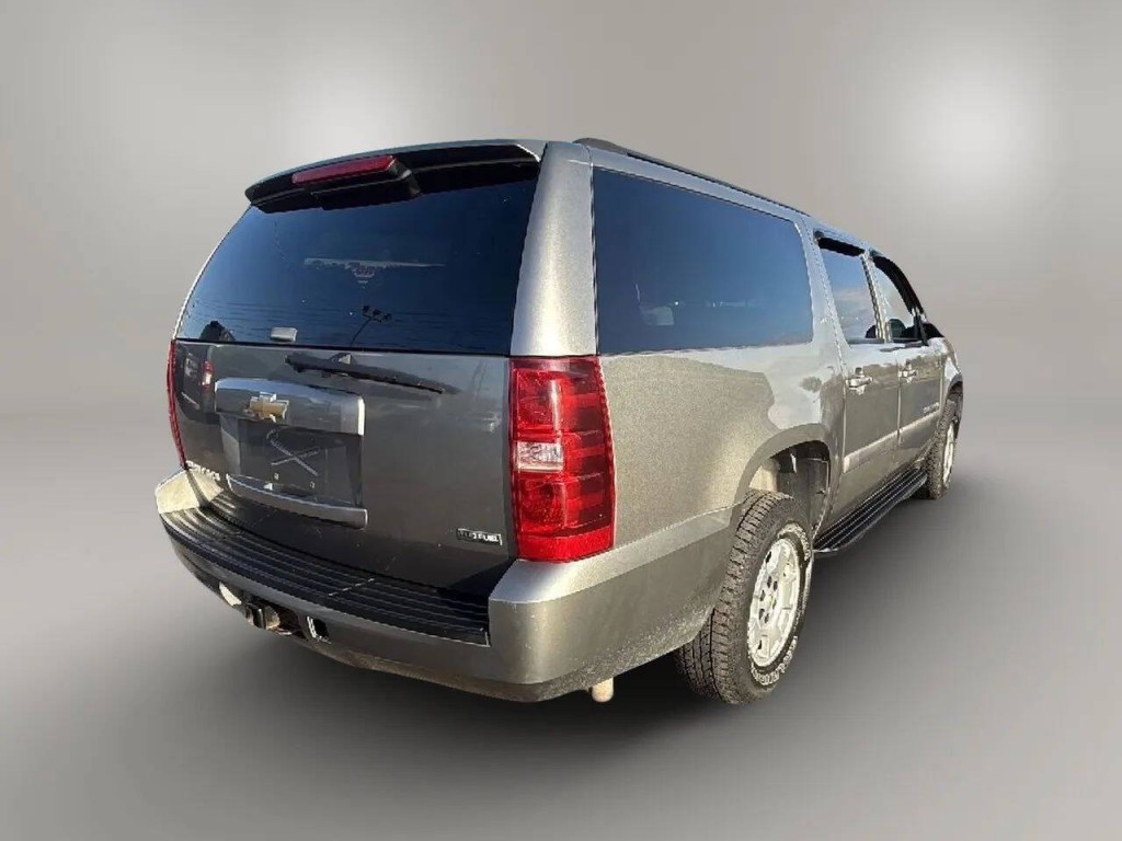 2007 Chevrolet Suburban Image 5