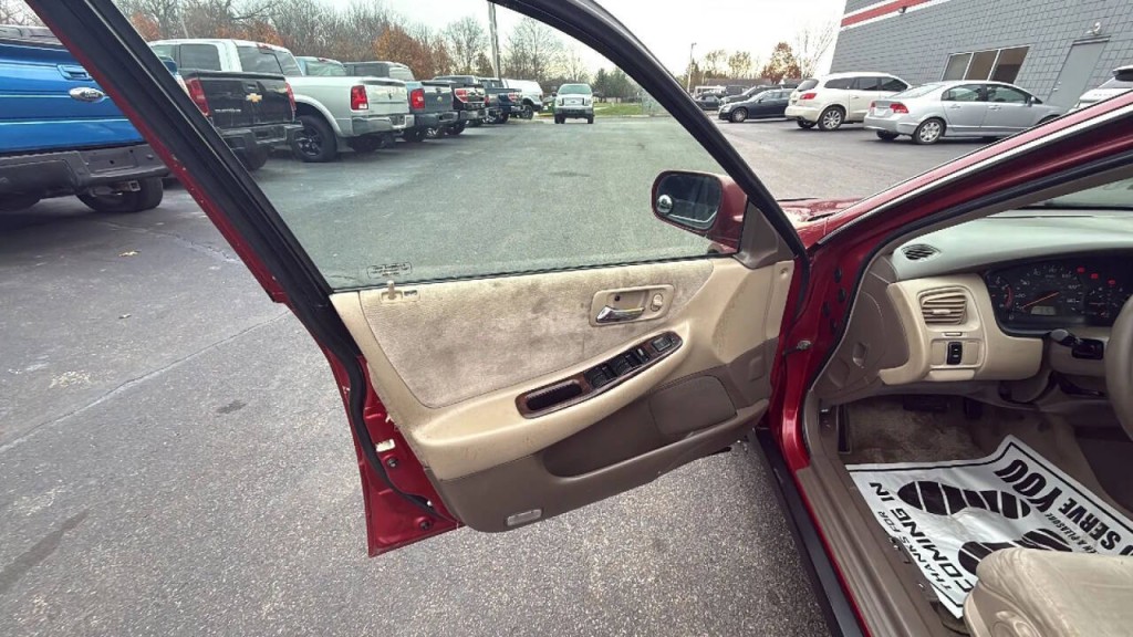 2000 Honda Accord Image 6