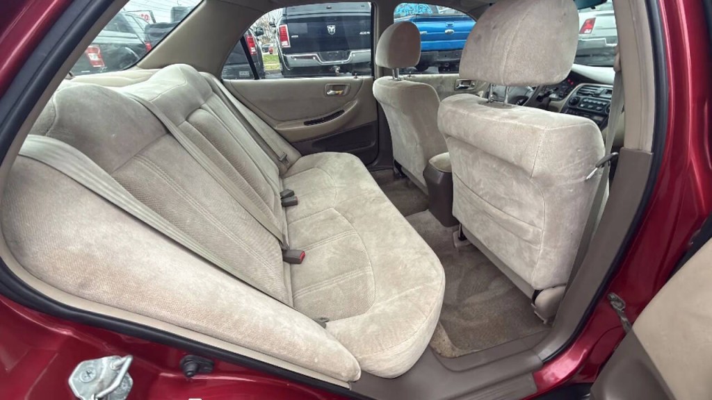 2000 Honda Accord Image 11