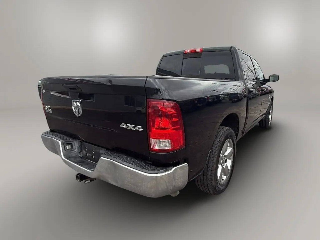 2014 RAM 1500 Image 5