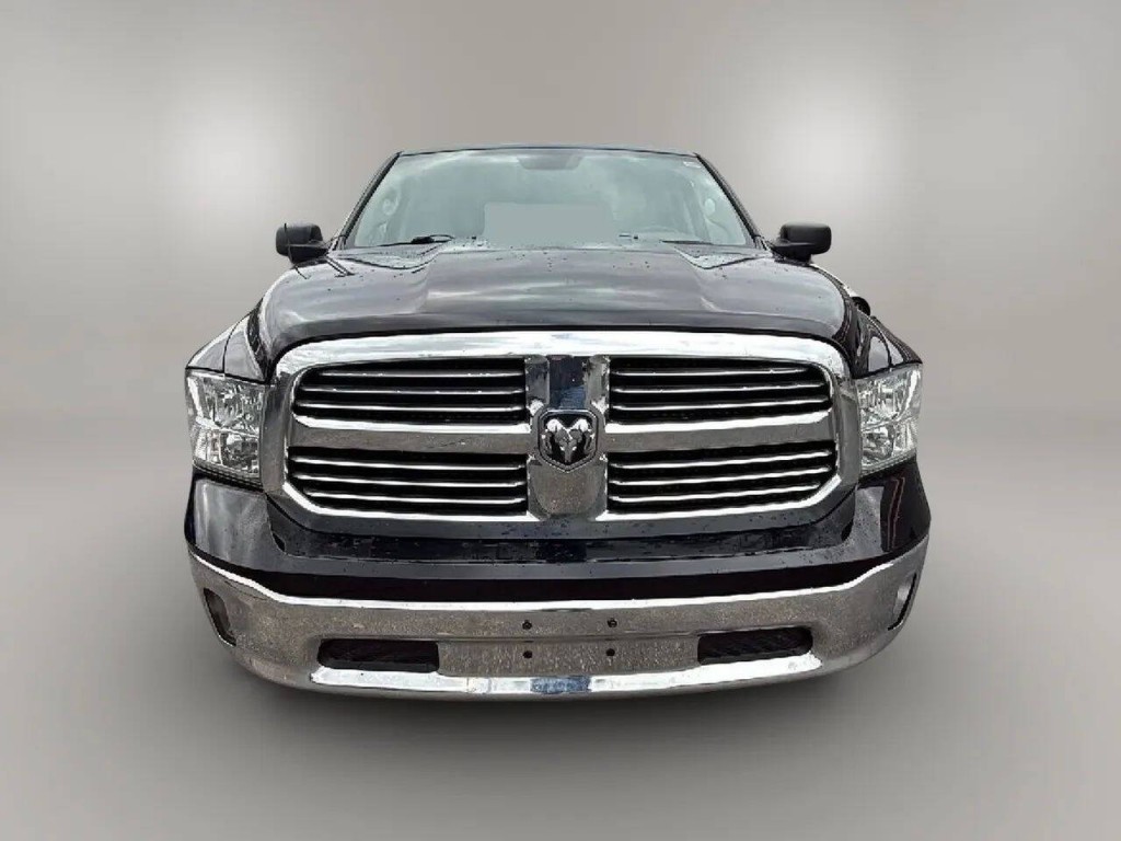 2014 RAM 1500 Image 8