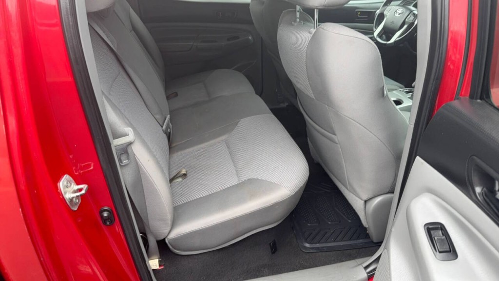 2012 Toyota Tacoma Image 15