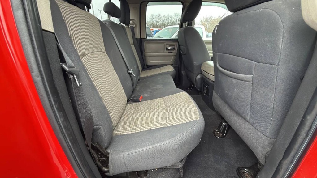 2011 RAM 1500 Image 15