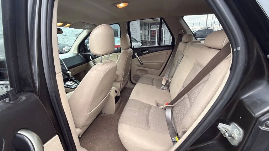2006 Saturn Vue Image 12