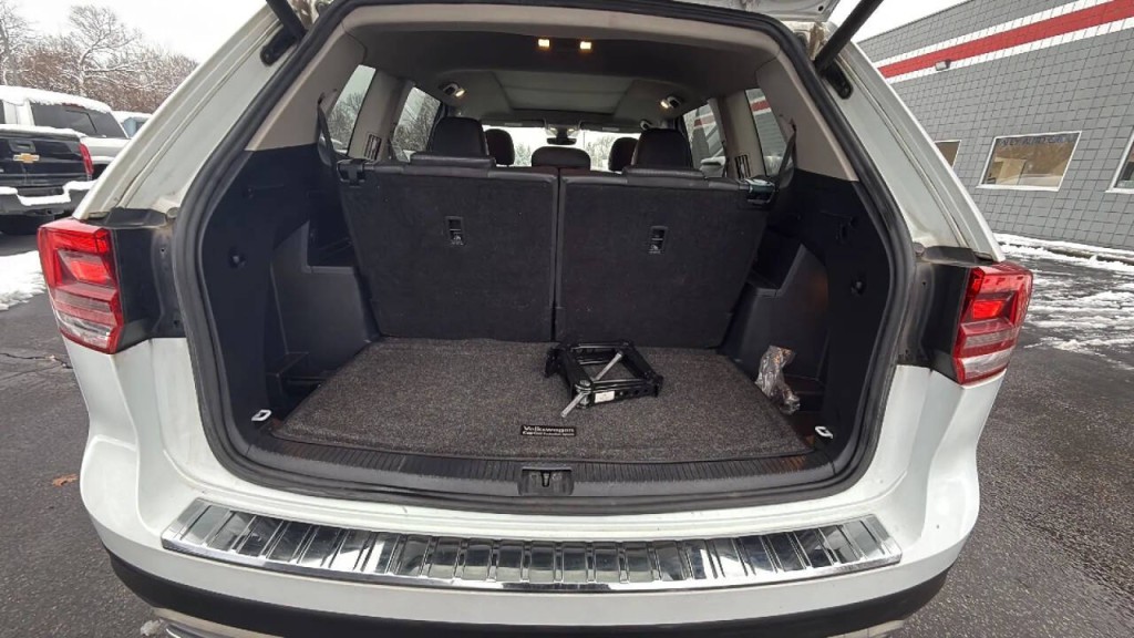2019 Volkswagen Atlas Image 14