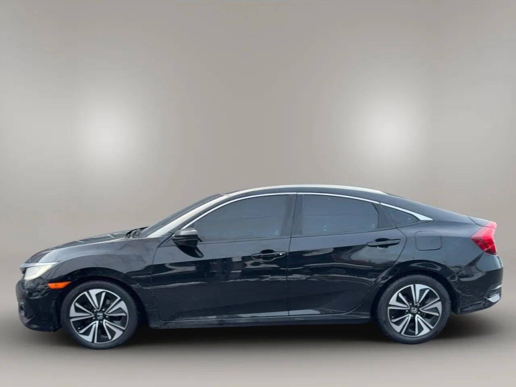 2017 Honda Civic Image 3