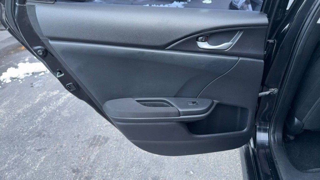 2017 Honda Civic Image 11