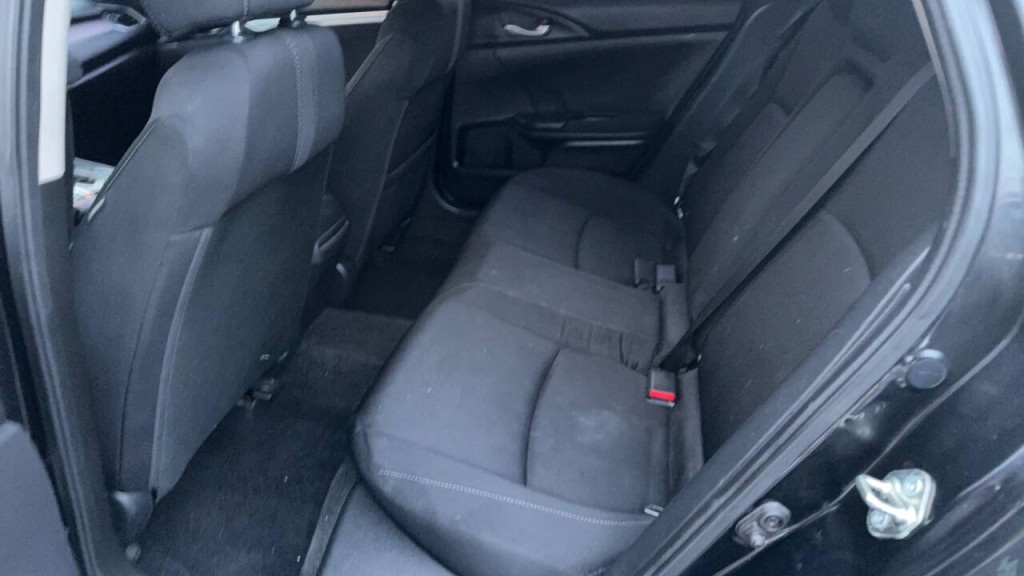 2017 Honda Civic Image 12