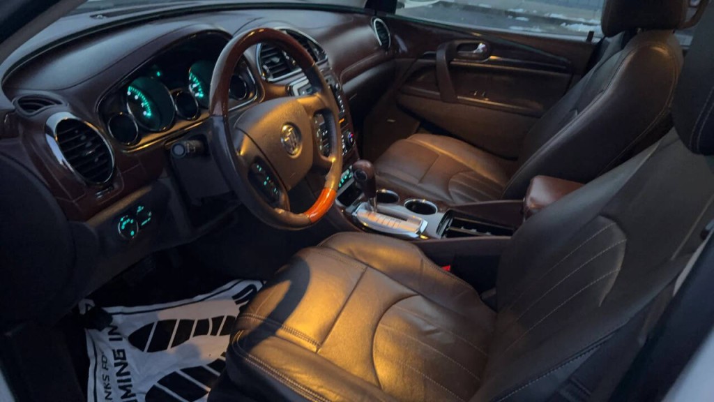 2013 Buick Enclave Image 10