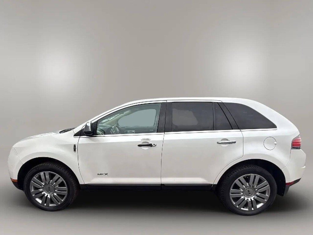 2010 Lincoln MKX Image 2