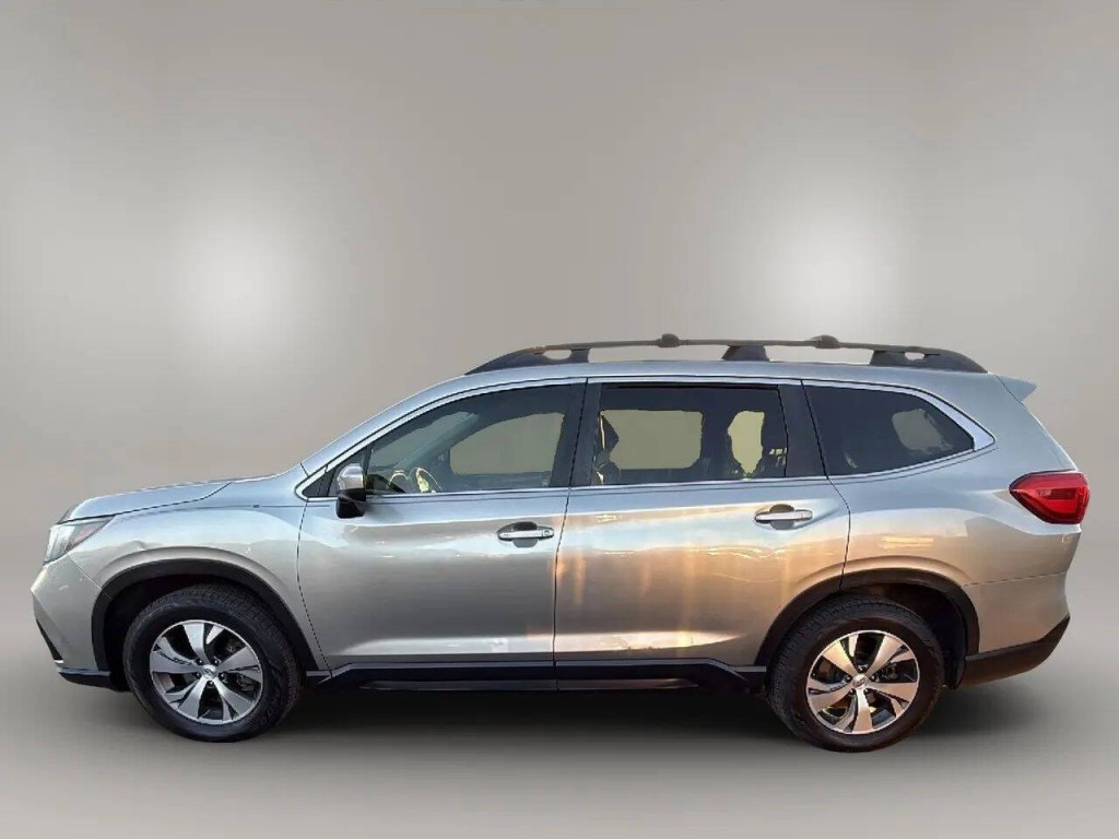 2019 Subaru Ascent Image 2