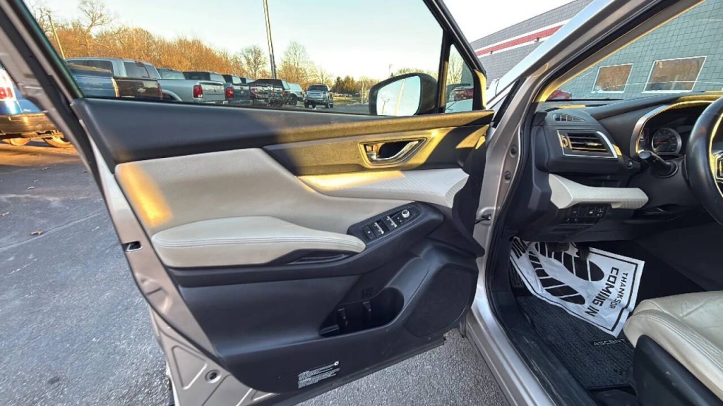 2019 Subaru Ascent Image 9