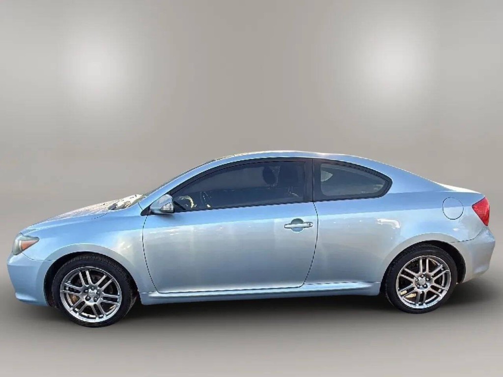 2005 Scion tC Image 2