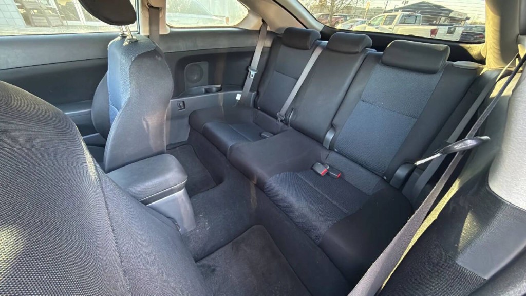 2005 Scion tC Image 11
