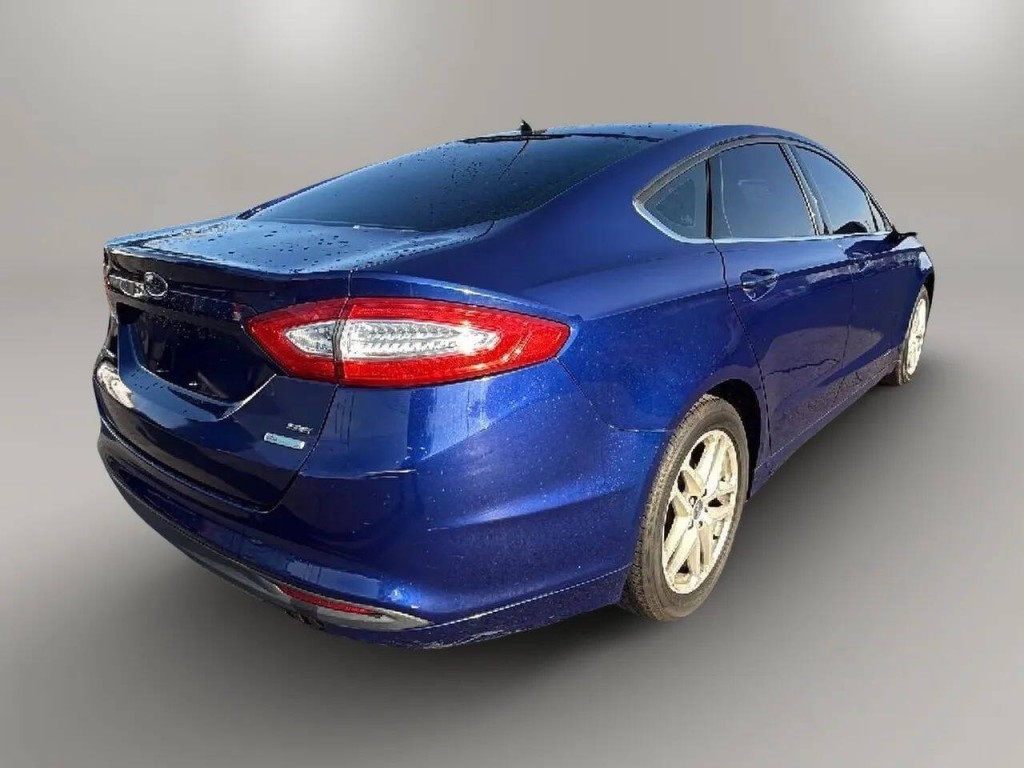2015 Ford Fusion Image 5