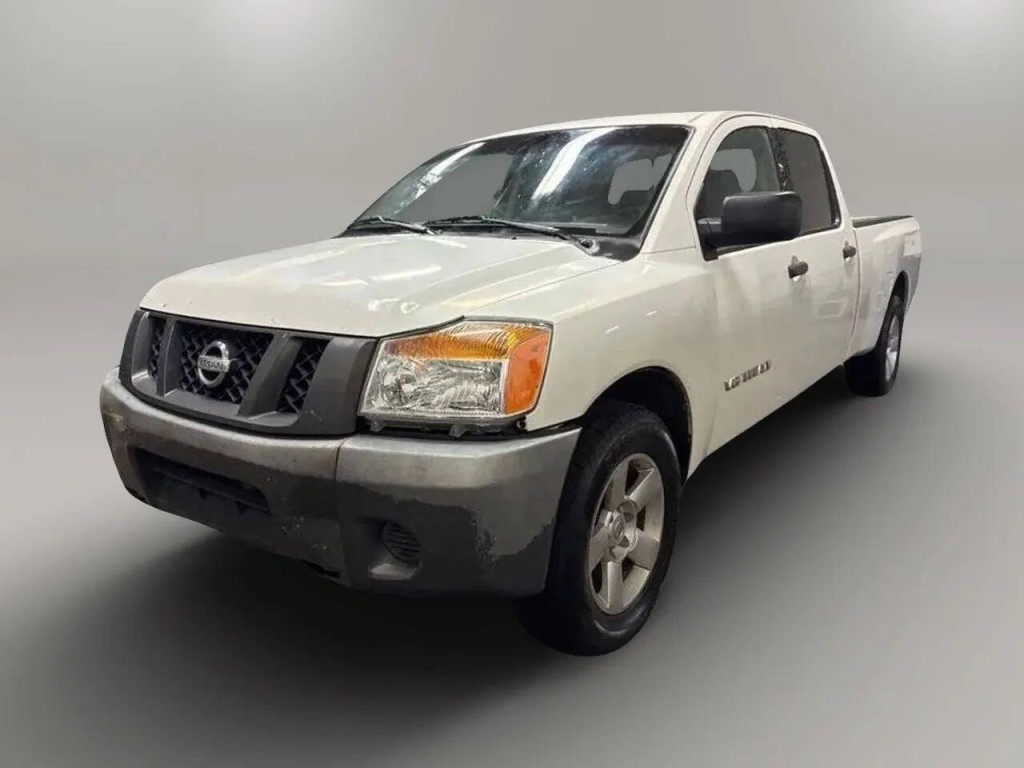 2008 Nissan Titan Image 1