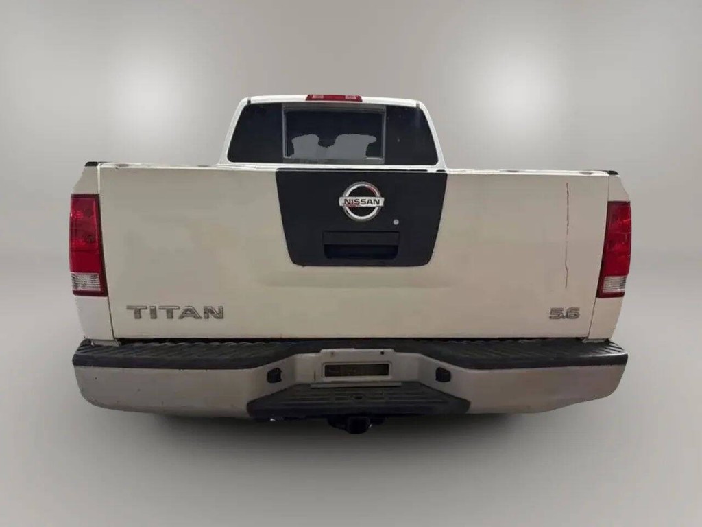 2008 Nissan Titan Image 4