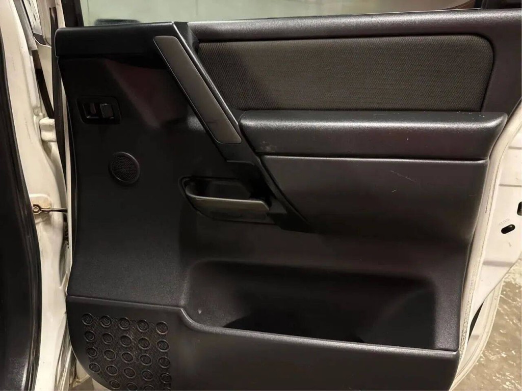 2008 Nissan Titan Image 14