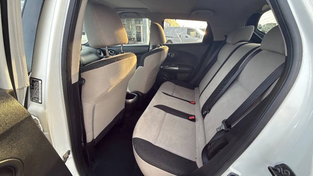 2014 Nissan Juke Image 12