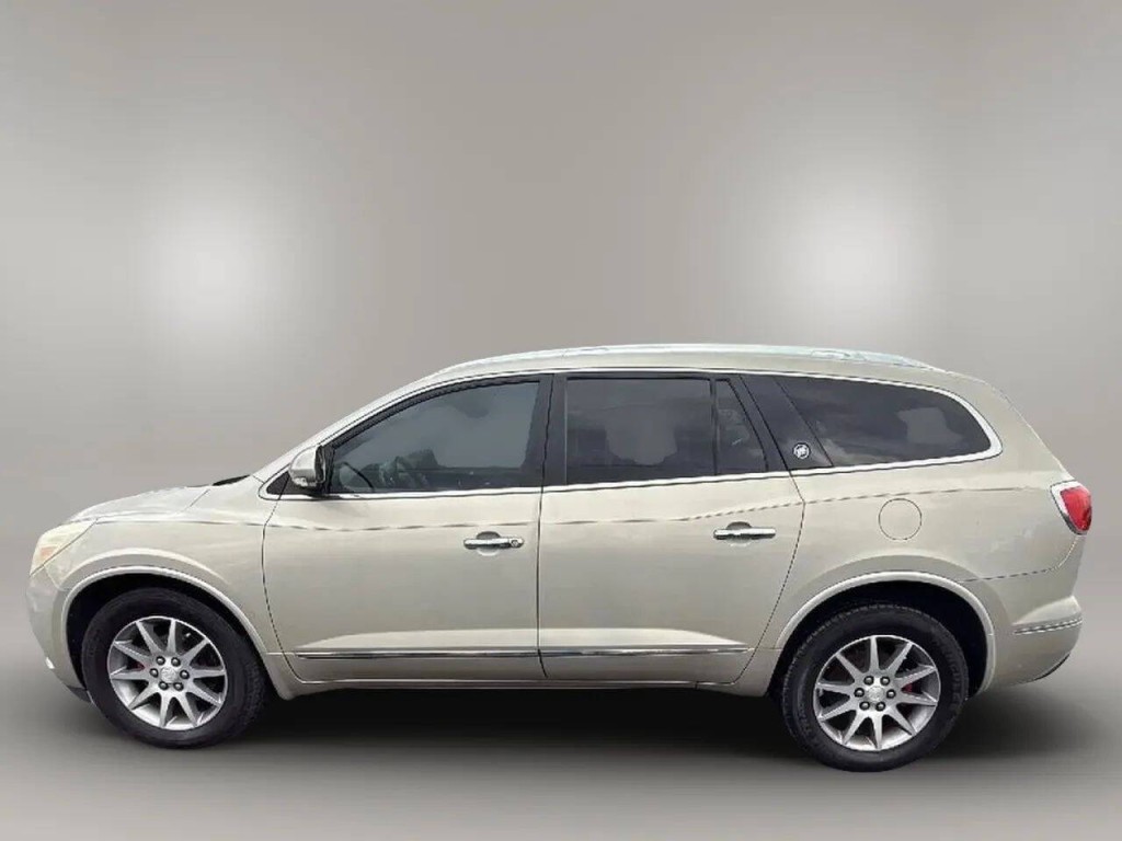 2015 Buick Enclave Image 2