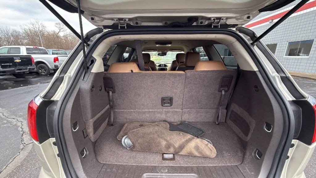 2015 Buick Enclave Image 14
